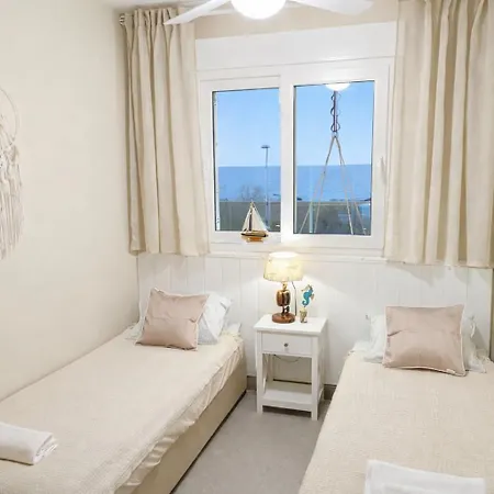 Sophia Sea View *